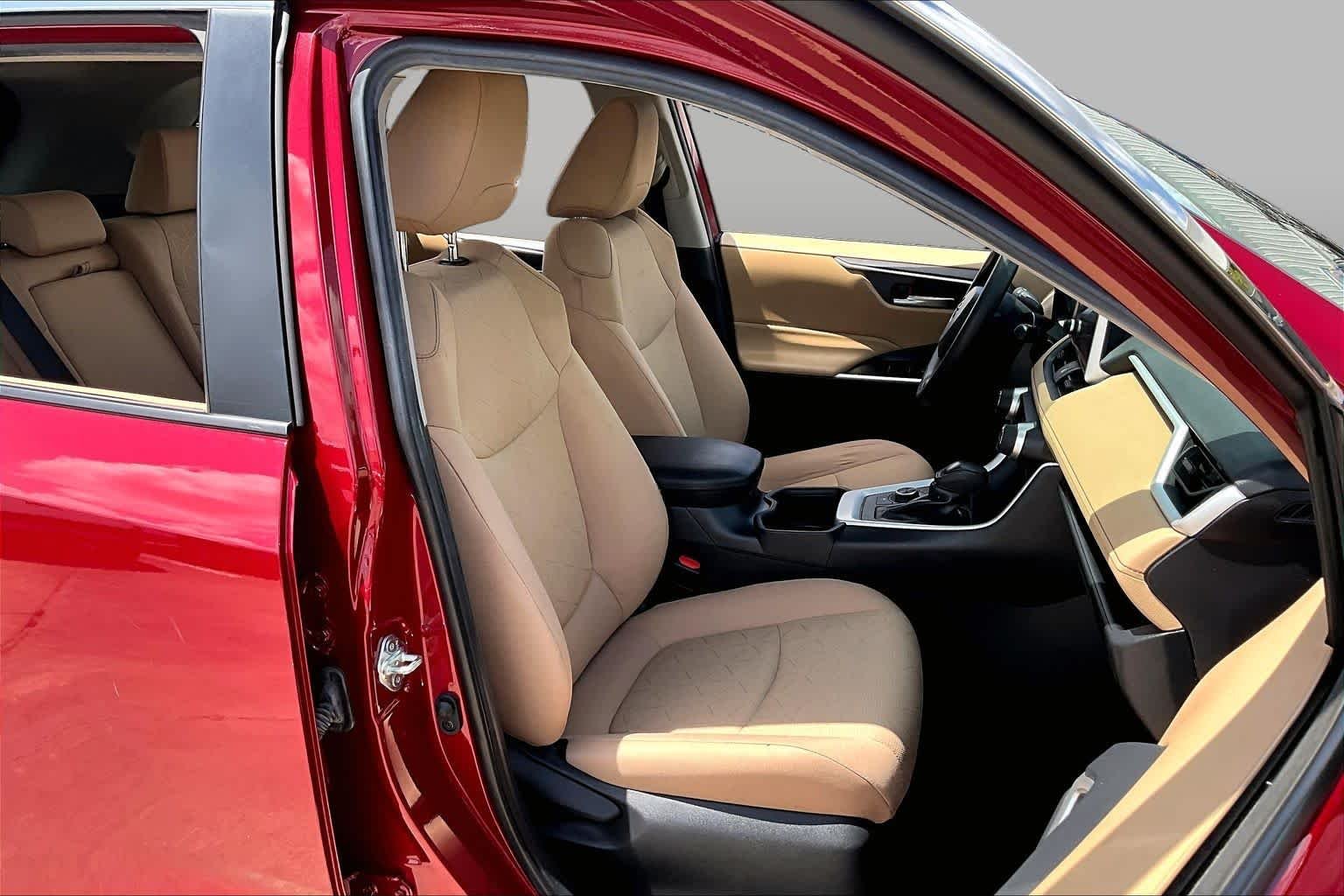 Used 2024 Ruby Flare Pearl Toyota Hybrid XLE image 9