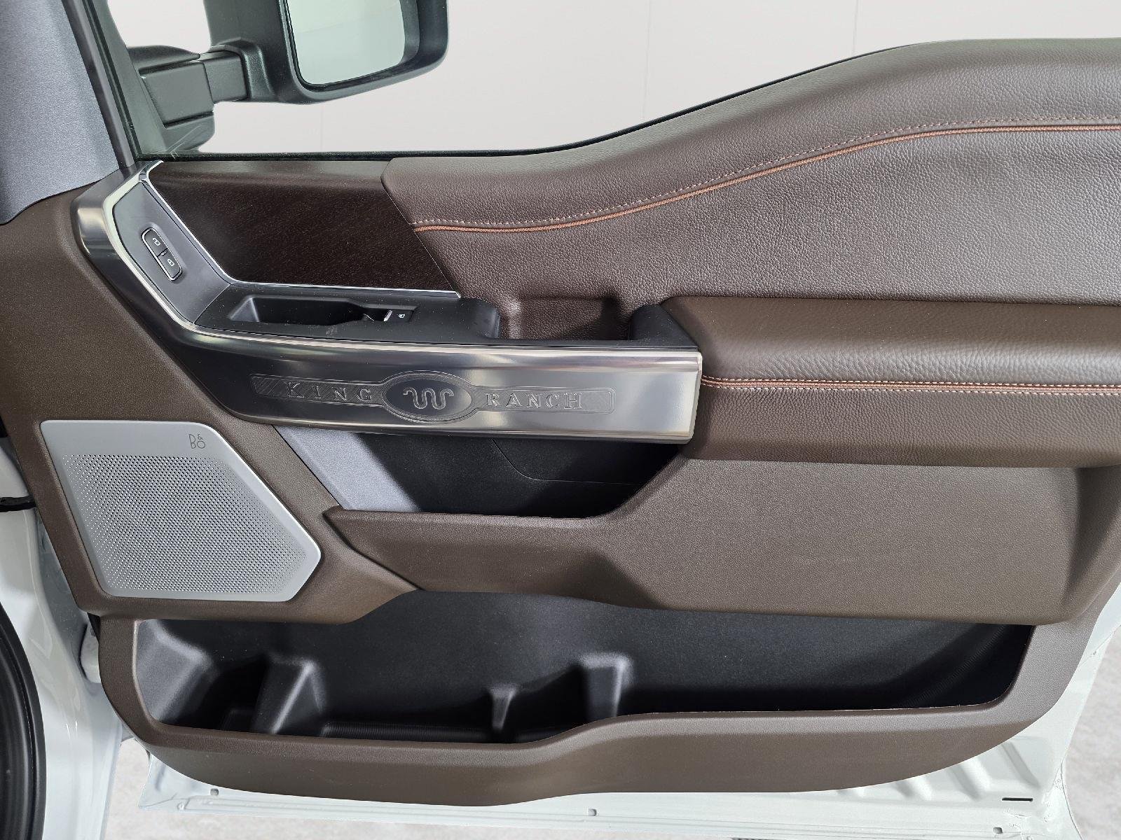 New 2026 Star White Metallic Tri-Coat Ford F-250® King Ranch® image 27