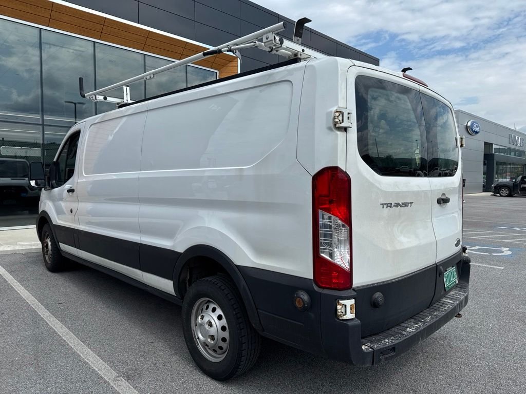 Used 2020 Oxford White Ford Base image 2