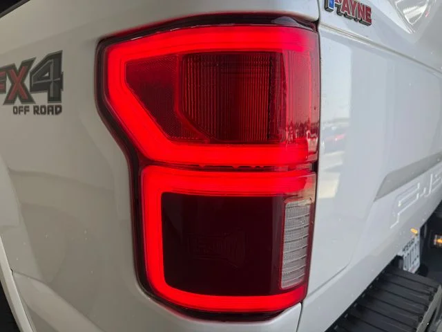 Used 2019 White Platinum Clearcoat Metallic Ford Lariat image 35
