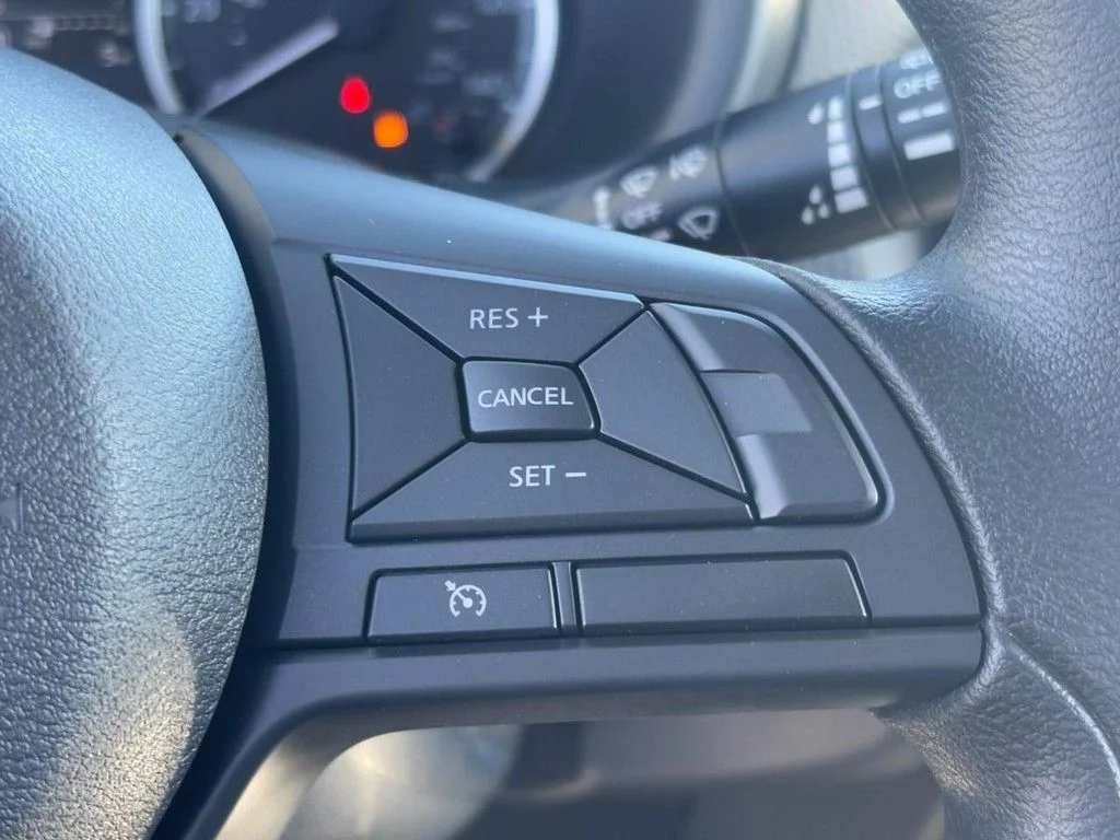 2025 Nissan KICKS PLAY Base - Photo 12