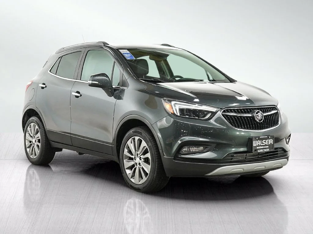 Used 2018 Graphite Gray Metallic Buick 4D SPORT UTILITY ESSENCE 4WD (1SL) image 7