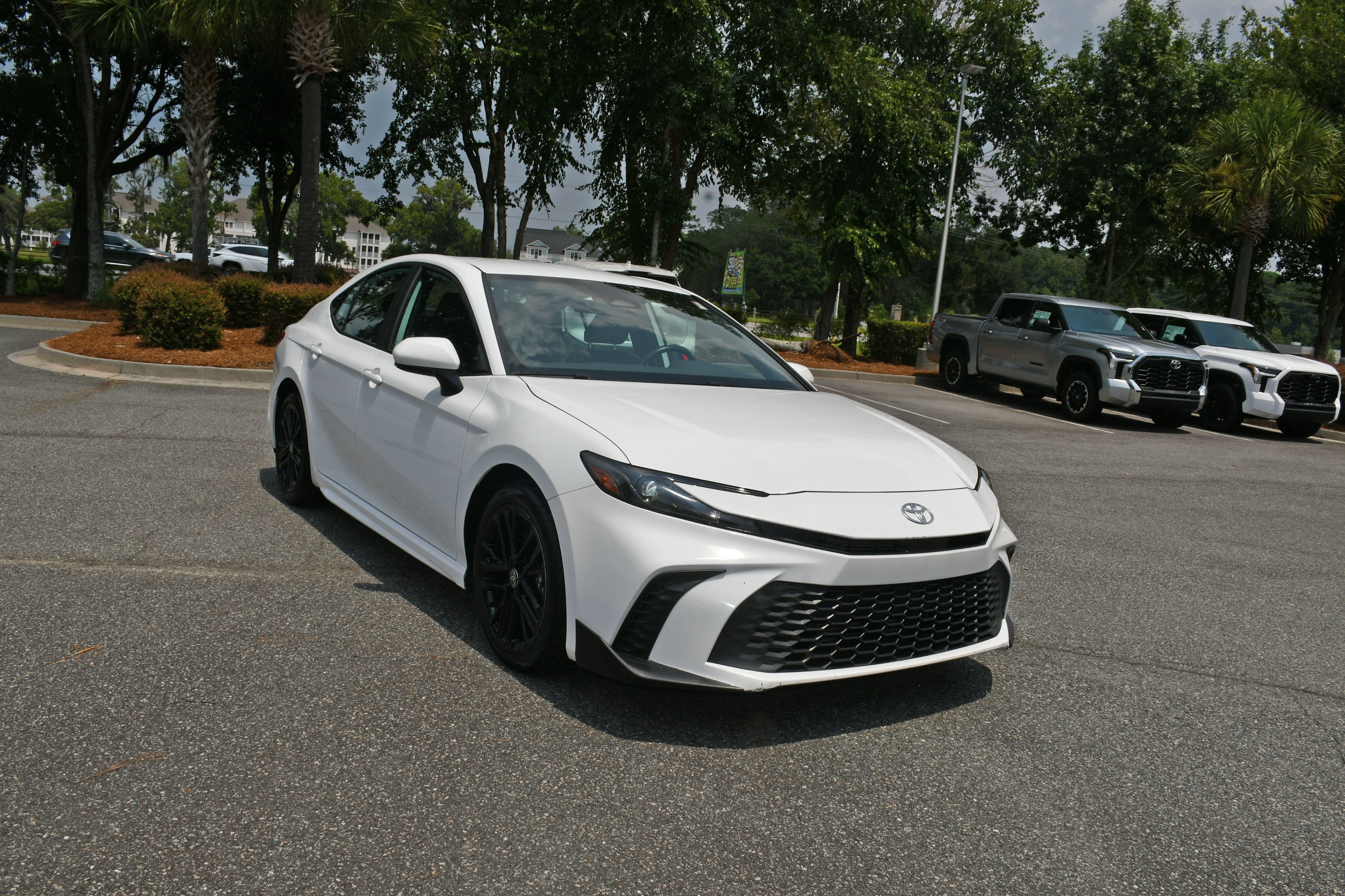 Used 2025 White Toyota SE image 5