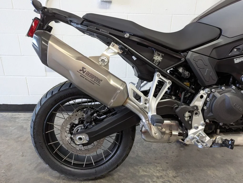 New 2025 Black Storm Metallic BMW 900 GS Black Storm Metallic image 9