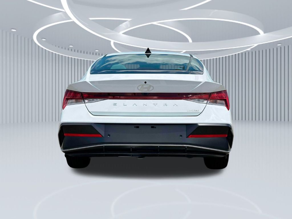 New 2025 White Hyundai Limited image 25