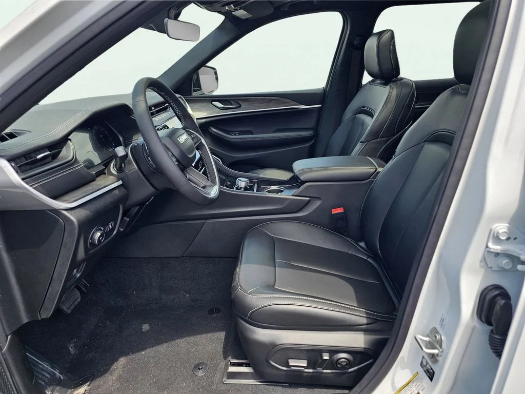 2026 Jeep Grand Cherokee L Limited - Photo 16