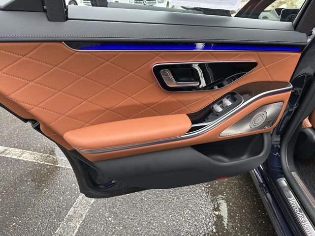 Certified Used 2022 Blue Mercedes-Benz S 580 image 18