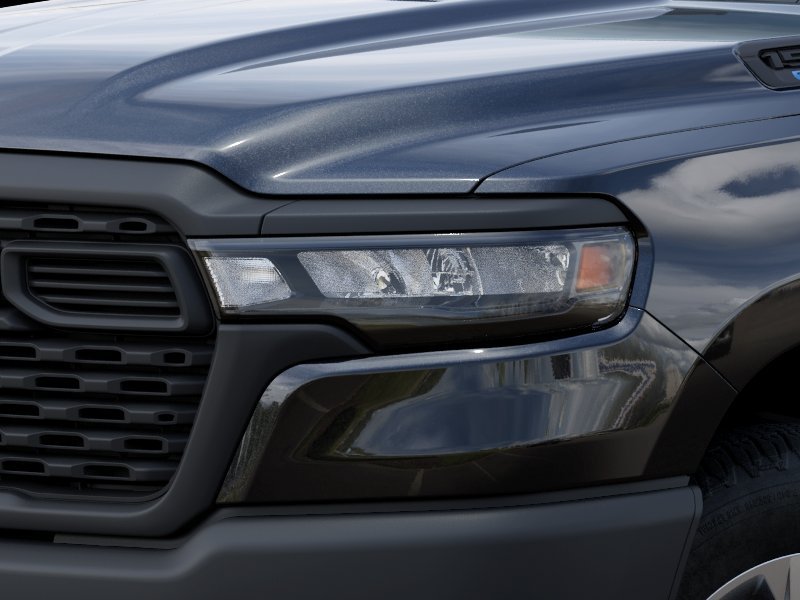New 2026 Diamond Black Crystal Pearl-Coat Exterior Paint RAM TRADESMAN image 6