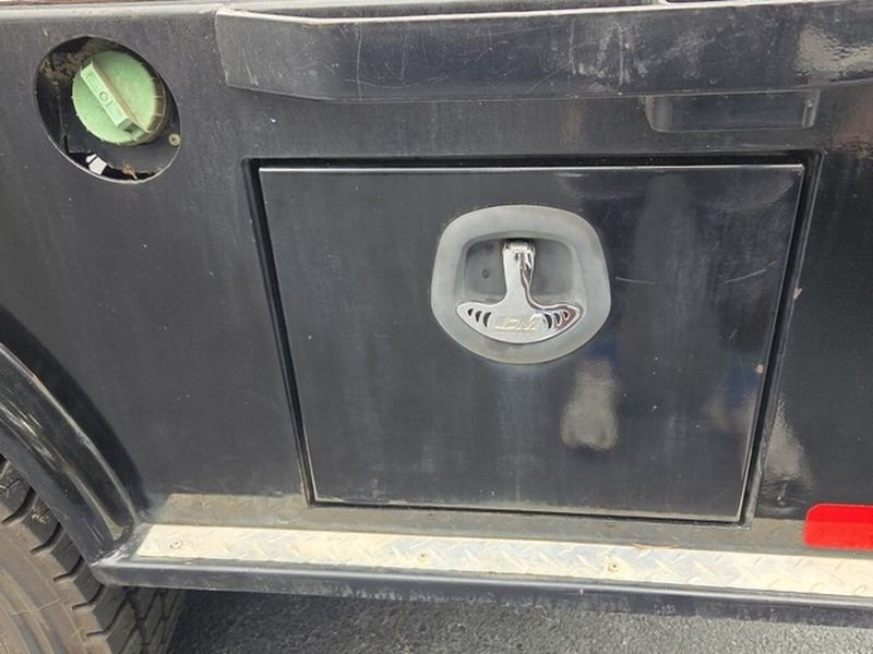 Used 2018 Bright White Clearcoat Ram Tradesman image 14