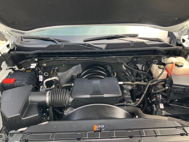 Used 2024 Summit White Chevrolet LT image 25