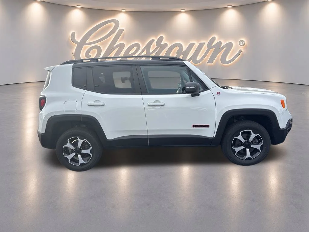 Used 2019 White Jeep Trailhawk image 6