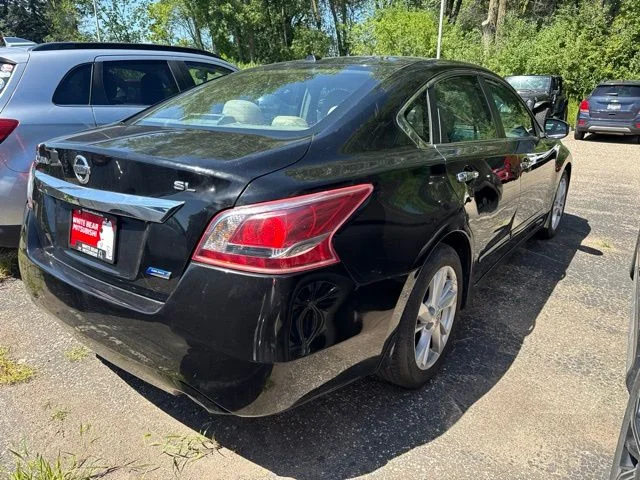 Used 2013 Nissan Altima Sedan SL with VIN 1N4AL3AP0DC118262 for sale in White Bear Lake, Minnesota