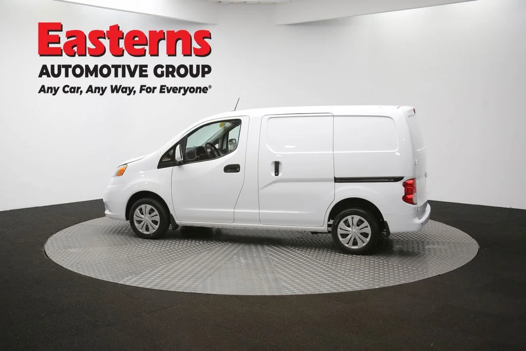 Used 2021 White Nissan SV image 60