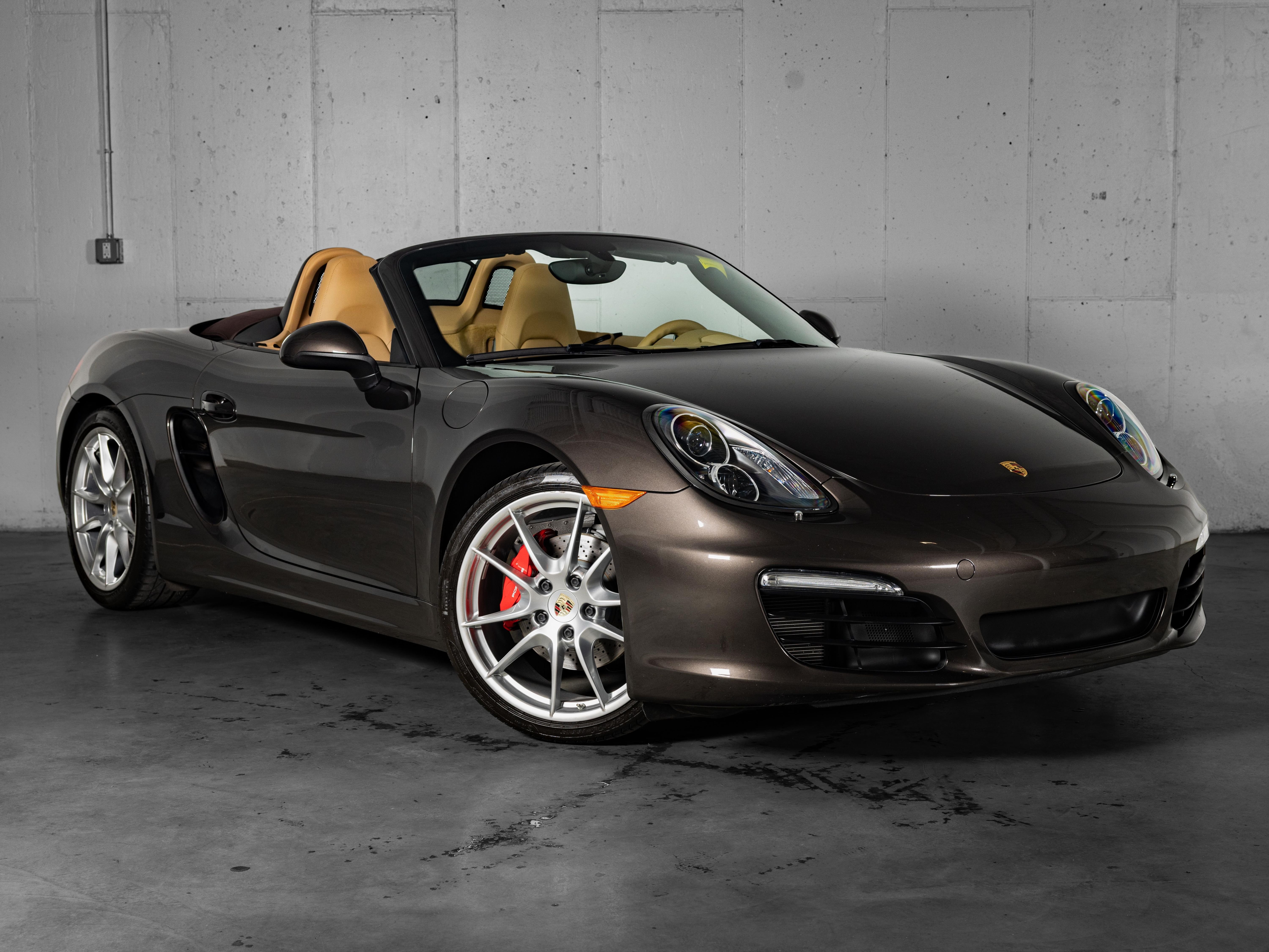Used 2013 Brown Porsche S image 14
