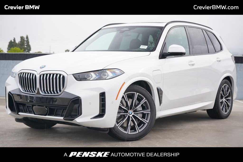 2026 BMW X5 xDrive50e's photo