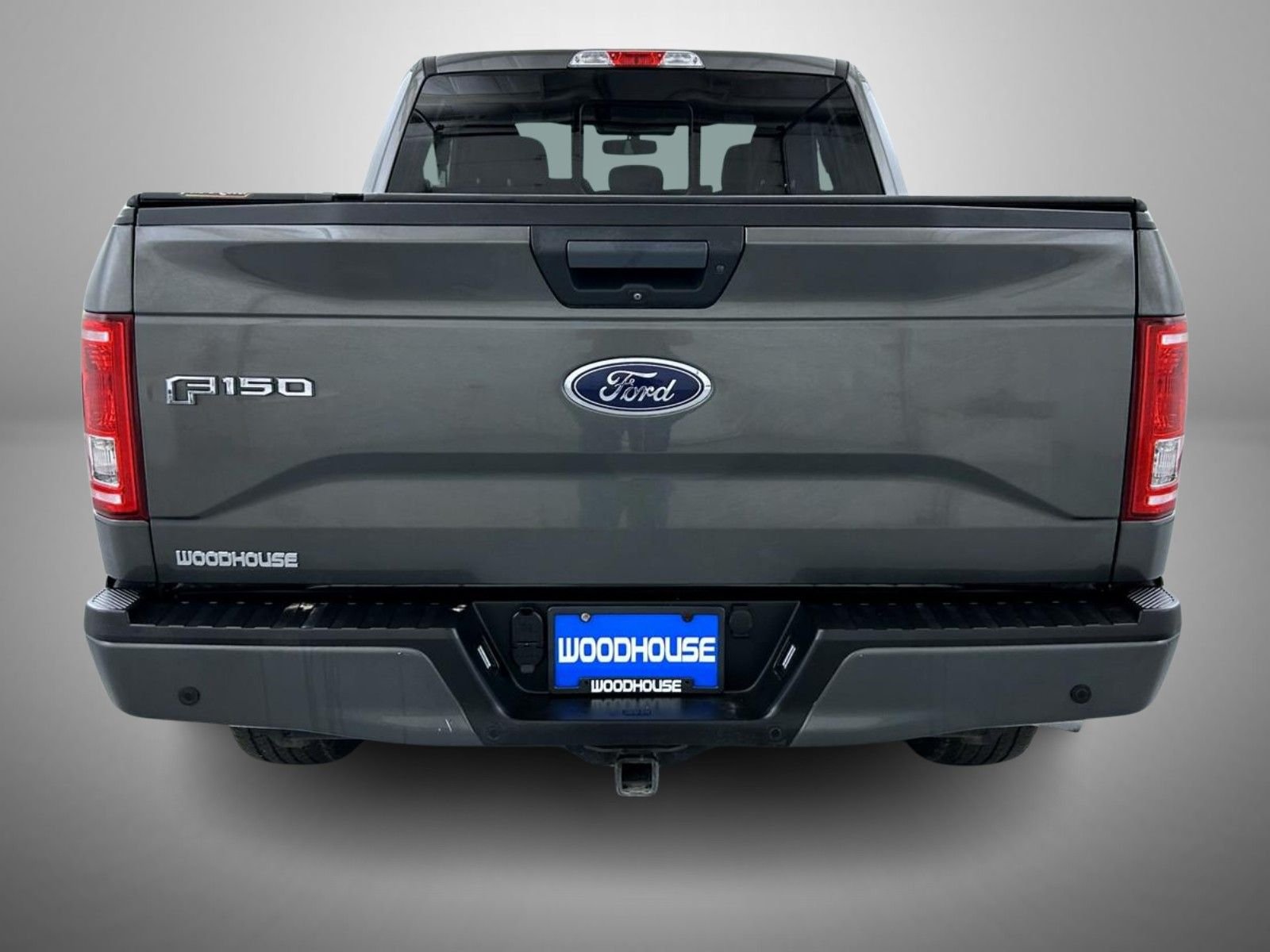 Used 2016 Gray Ford XLT image 6