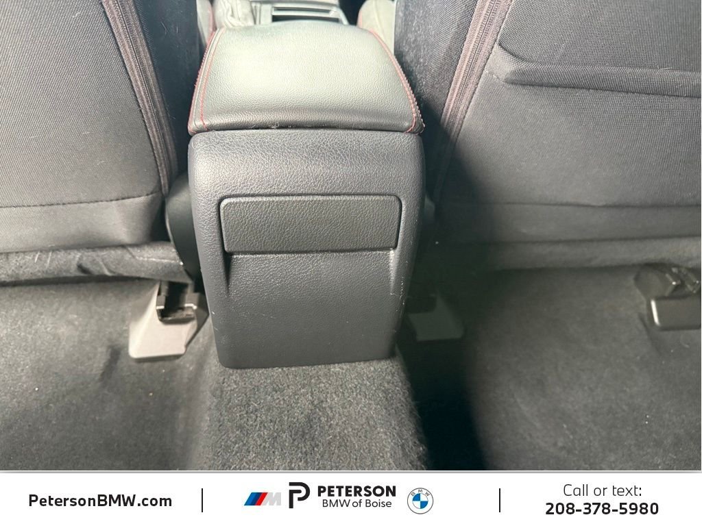 Used 2018 Blue Subaru Premium image 17