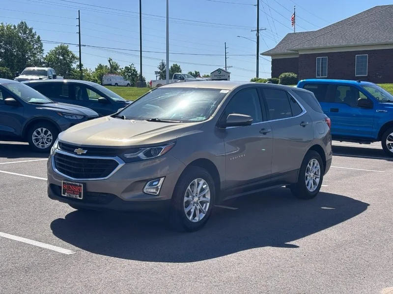 Used 2018 Pepperdust Metallic Chevrolet LT image 7