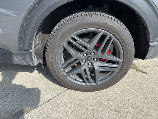 2026 Ford Explorer ST-Line - Photo 10