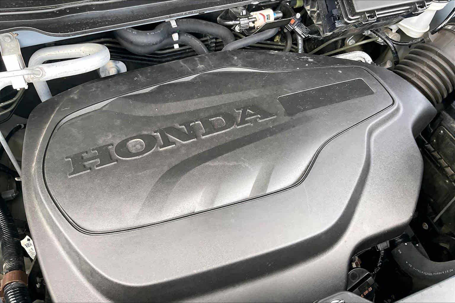 Used 2022 Sonic Gray Pearl Honda TrailSport image 31