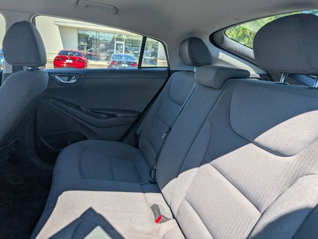 Used 2020 Black Noir Pearl Hyundai Blue image 14