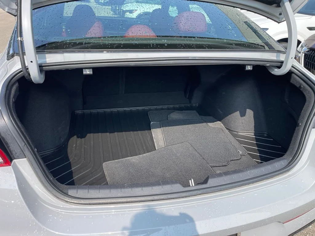 Used 2021 Wolf Gray Kia GT-Line image 22