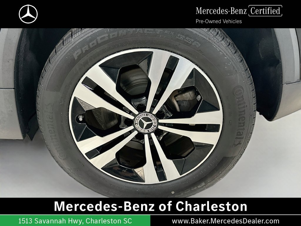 Certified Used 2024 Black Mercedes-Benz GLA 250 image 32