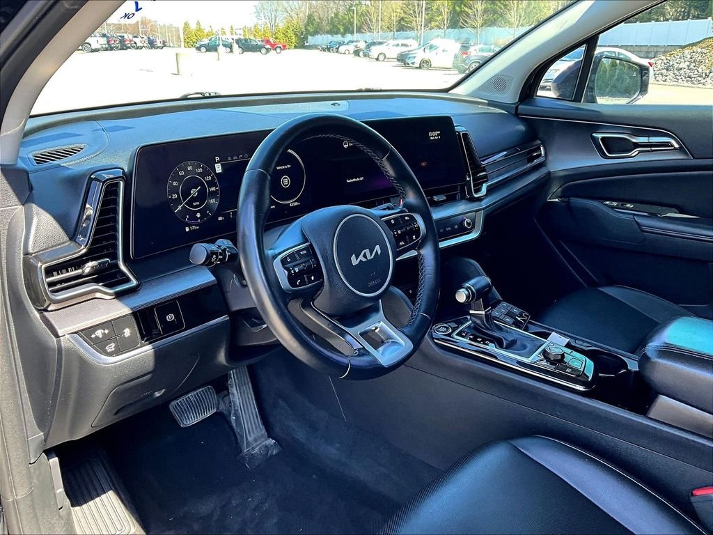 Used 2023 Ebony Black Kia SX-Prestige image 8