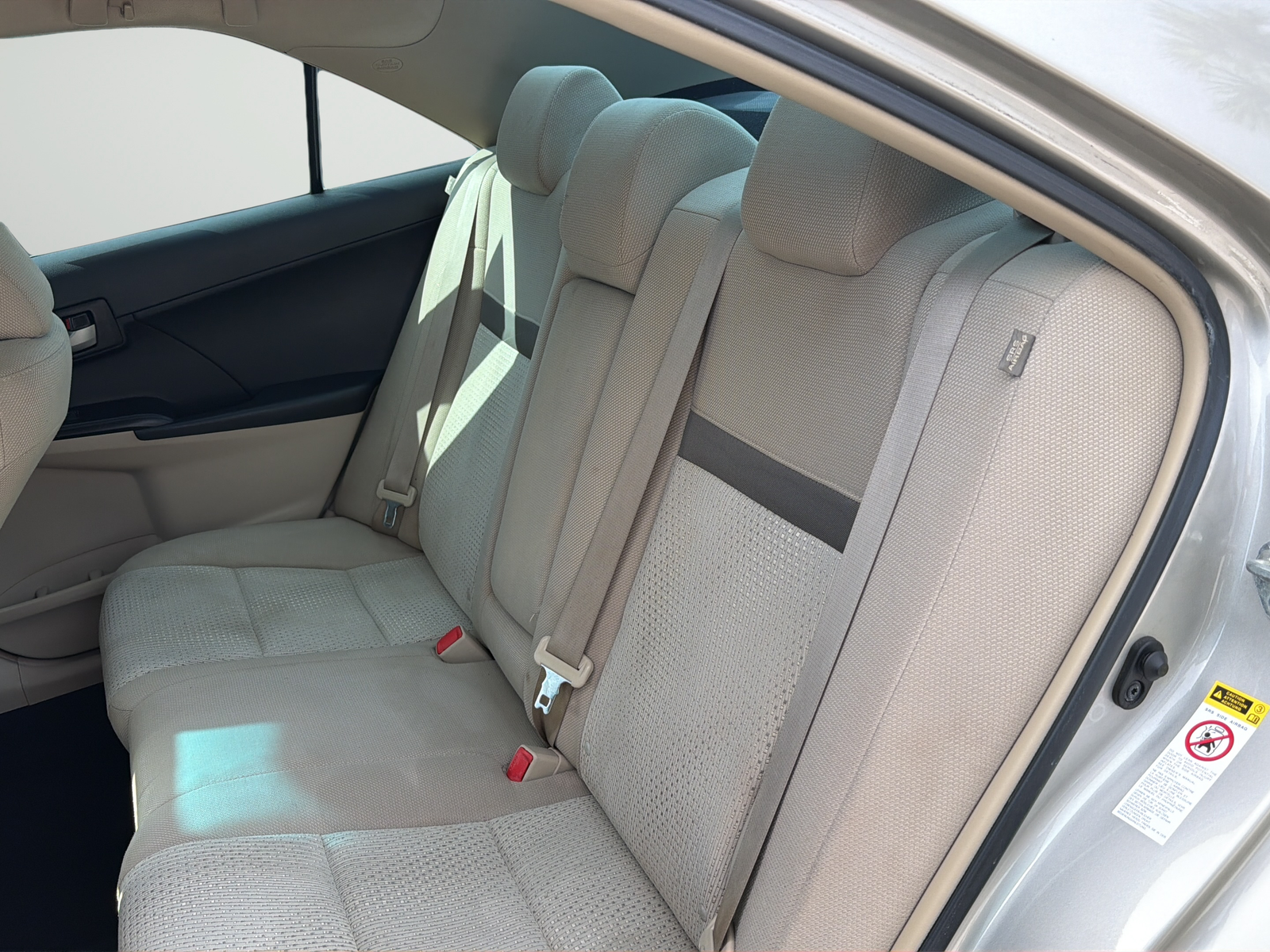 Used 2014 Creme Brulee Toyota L image 32