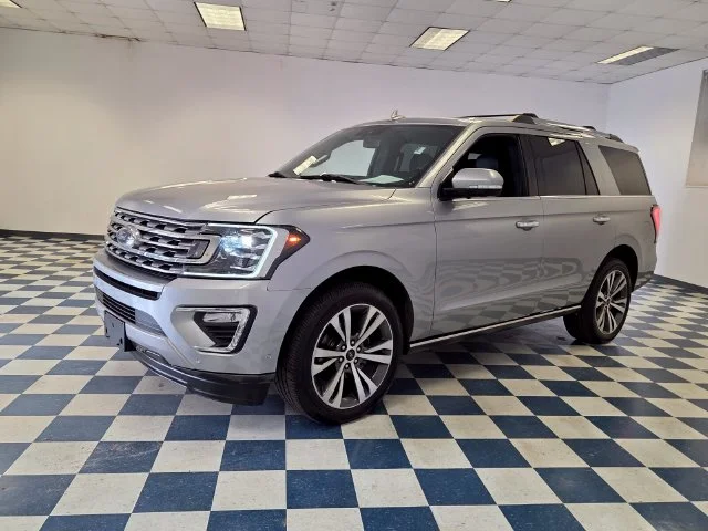 Used 2021 Silver Ford Limited image 3