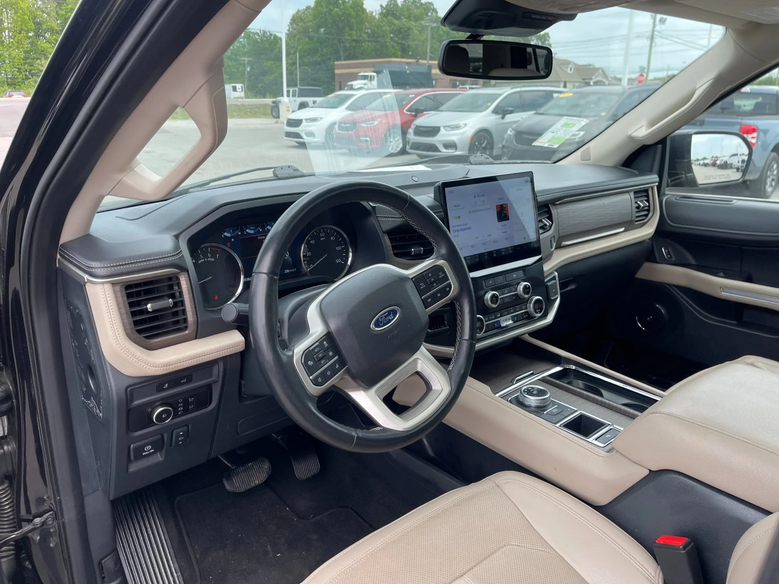 Used 2024 Black Ford Limited image 11