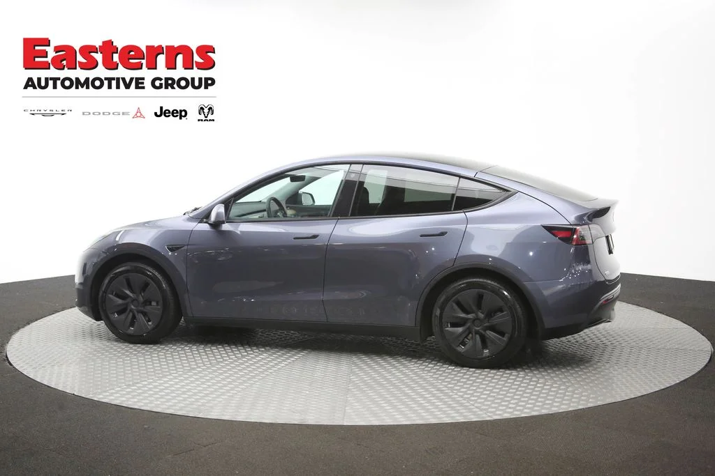 Used 2022 Gray Tesla Long Range image 54