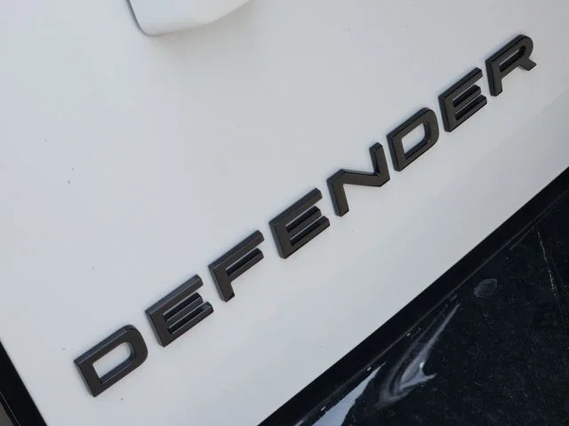 New 2026 Fuji White Land Rover V8 image 12