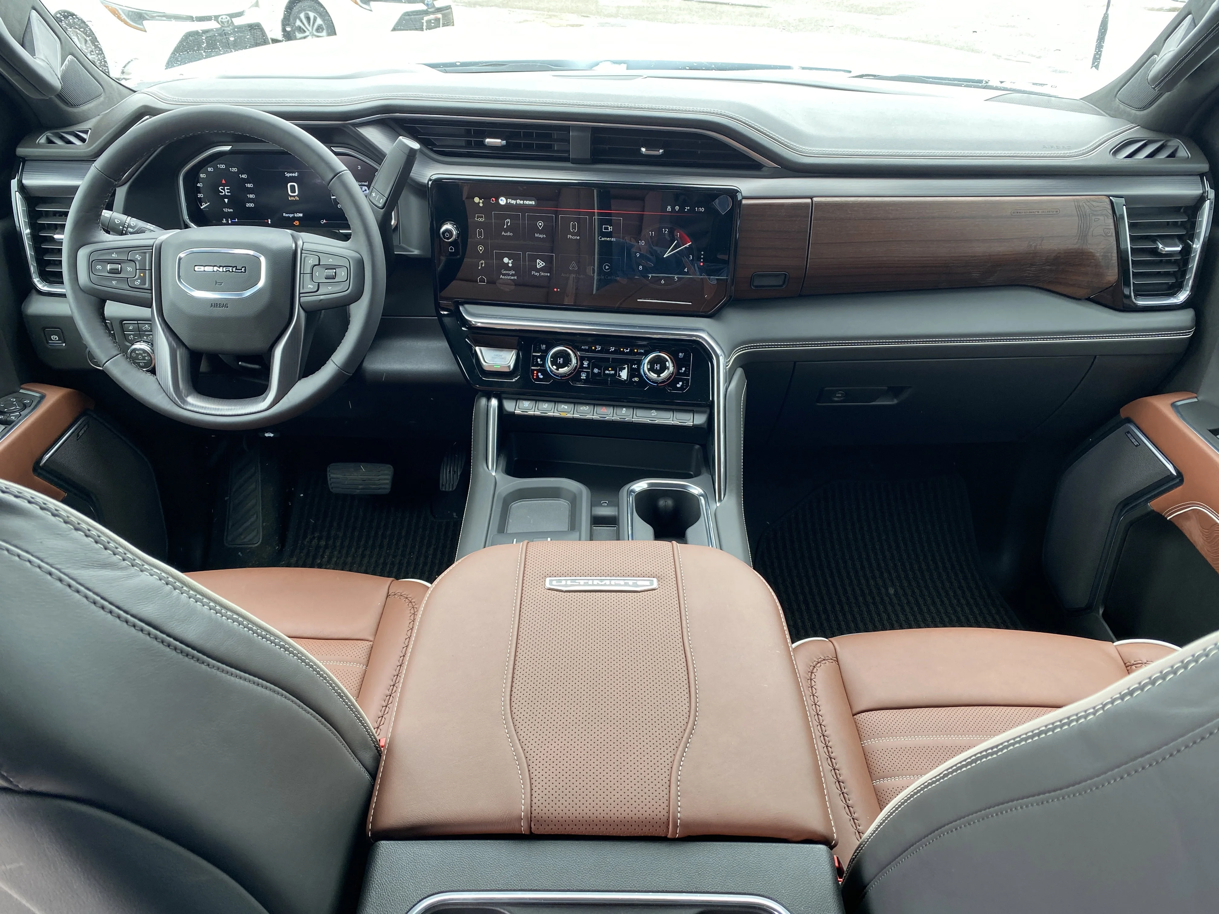 New 2026 GLACIER WHITE TRICOAT GMC Denali Ultimate image 14