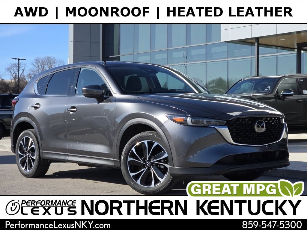 2022 Mazda CX-5 S Premium package