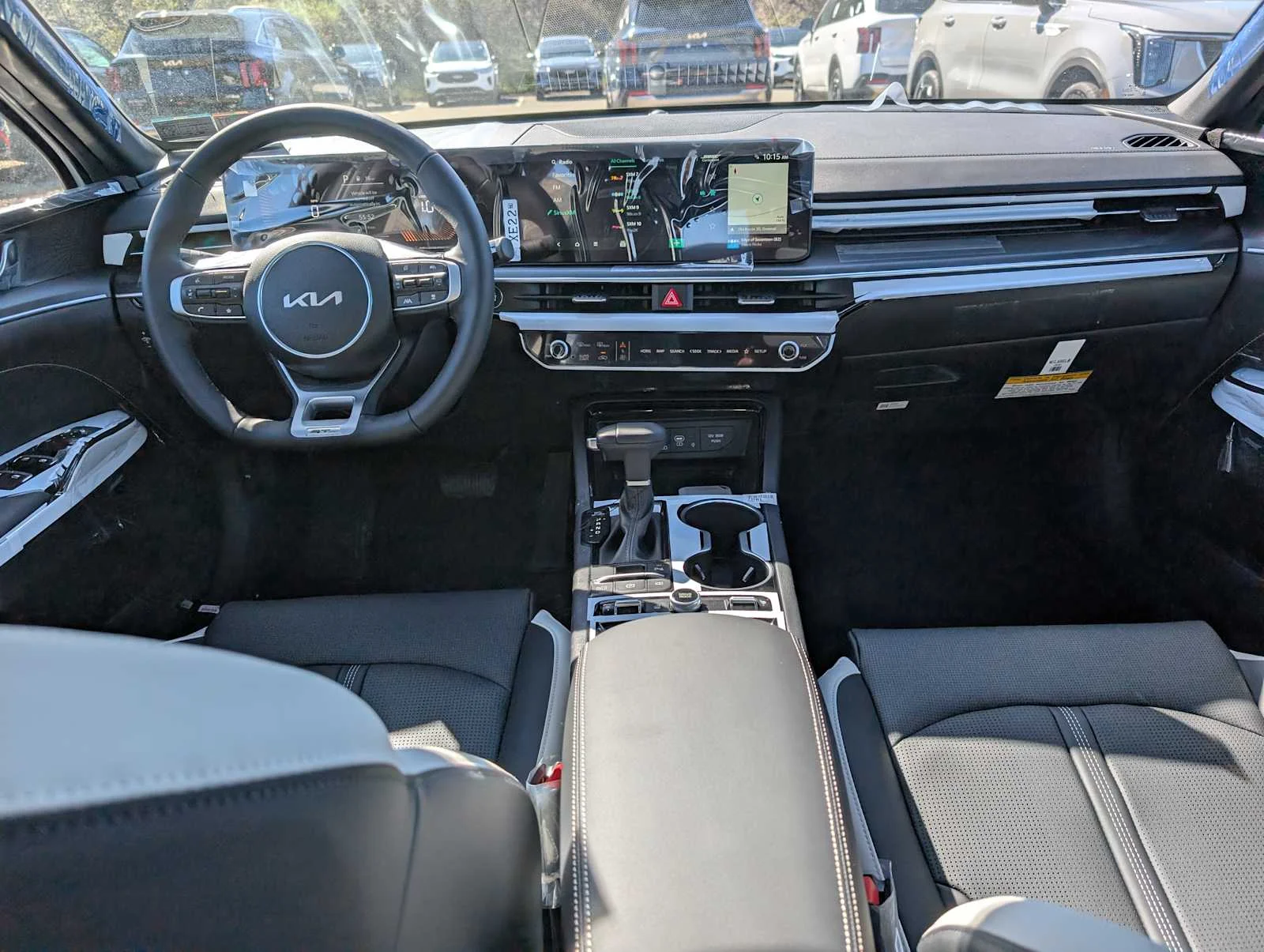 New 2026 Snow White Pearl Kia GT-Line image 11