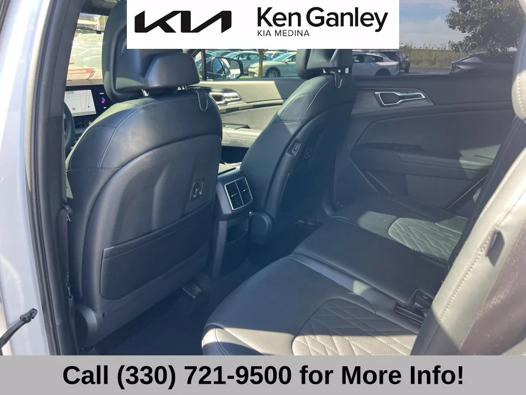 Certified Used 2025 White Kia X-Pro Prestige image 45