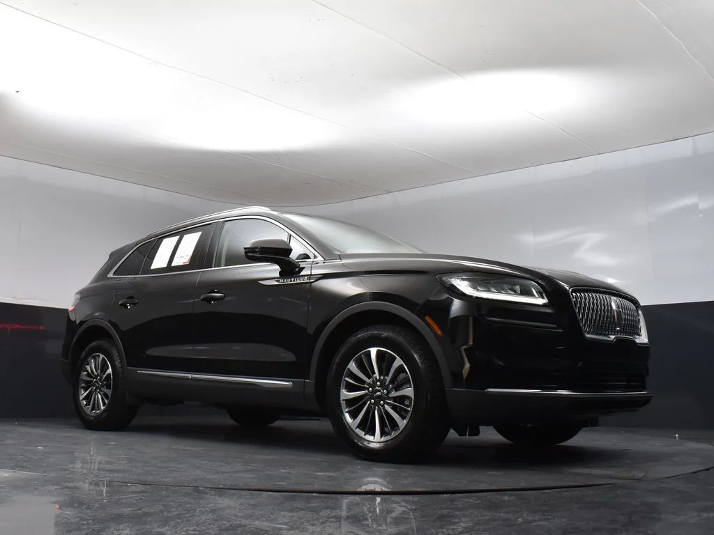 Used 2023 Black Lincoln Standard image 30
