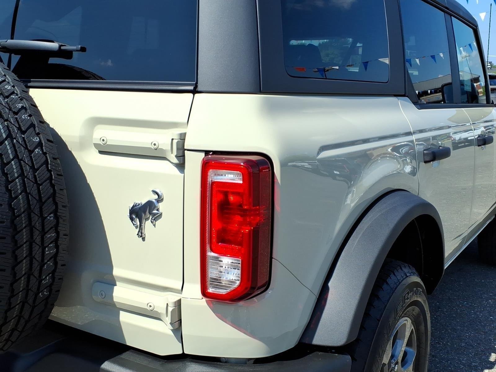 New 2026 Desert Sand Ford Big Bend® image 15