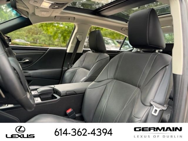 Used 2019 Silver Lexus 350 Luxury image 12