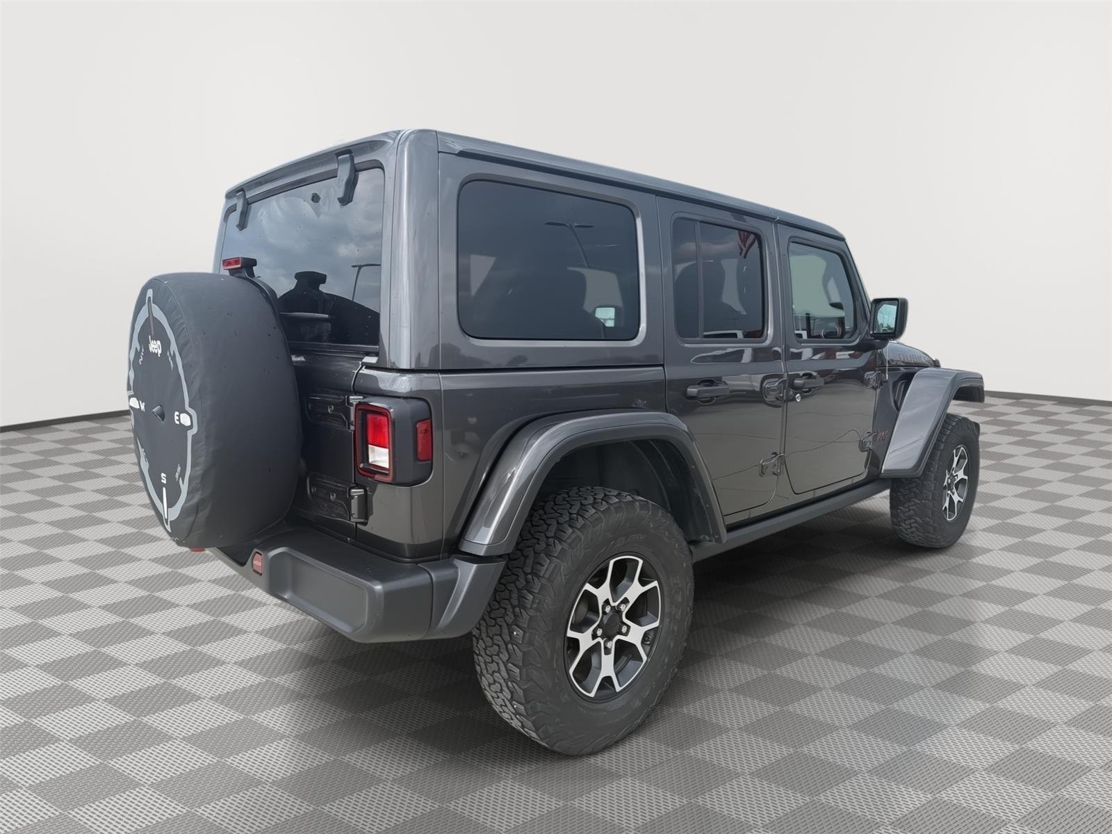 Used 2019 Granite Crystal Metallic Clearcoat Jeep Rubicon image 5