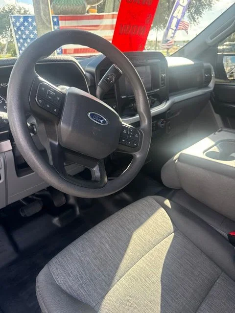 Used 2023 White Ford XL image 6