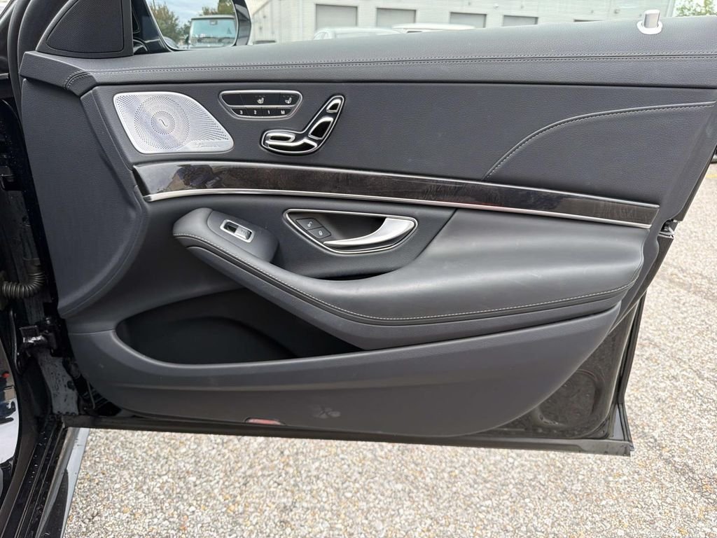 Used 2019 Black Mercedes-Benz S 560 image 14