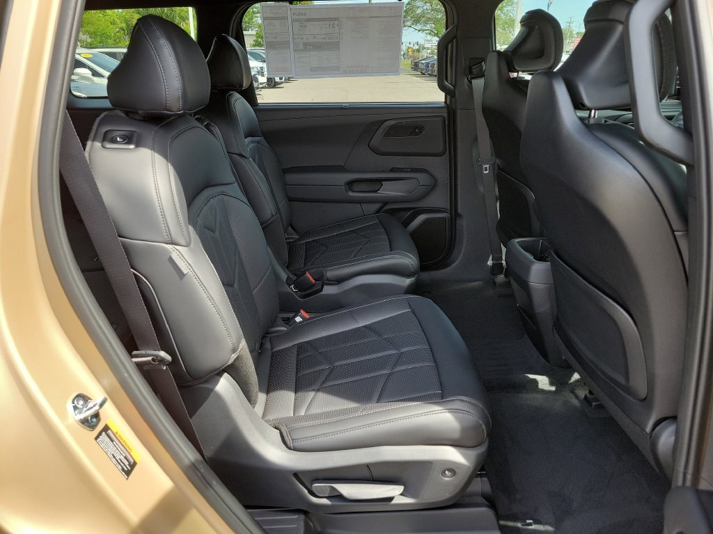 New 2027 Terrain Brown Matte Kia X-LINE SX image 13