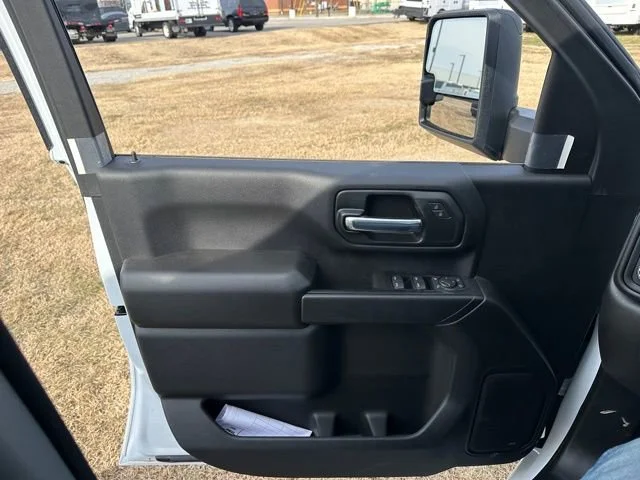 2025 GMC Sierra 3500HD Pro - Photo 11