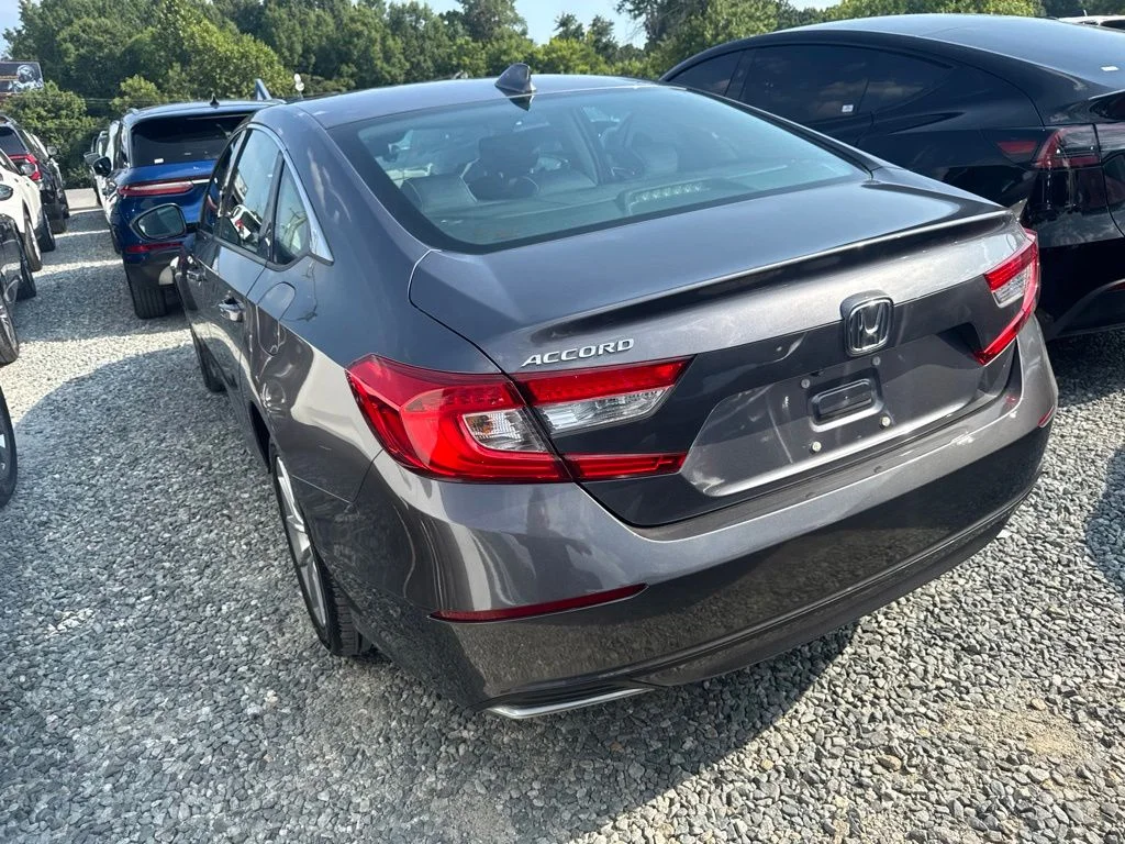Used 2021  Honda LX image 4