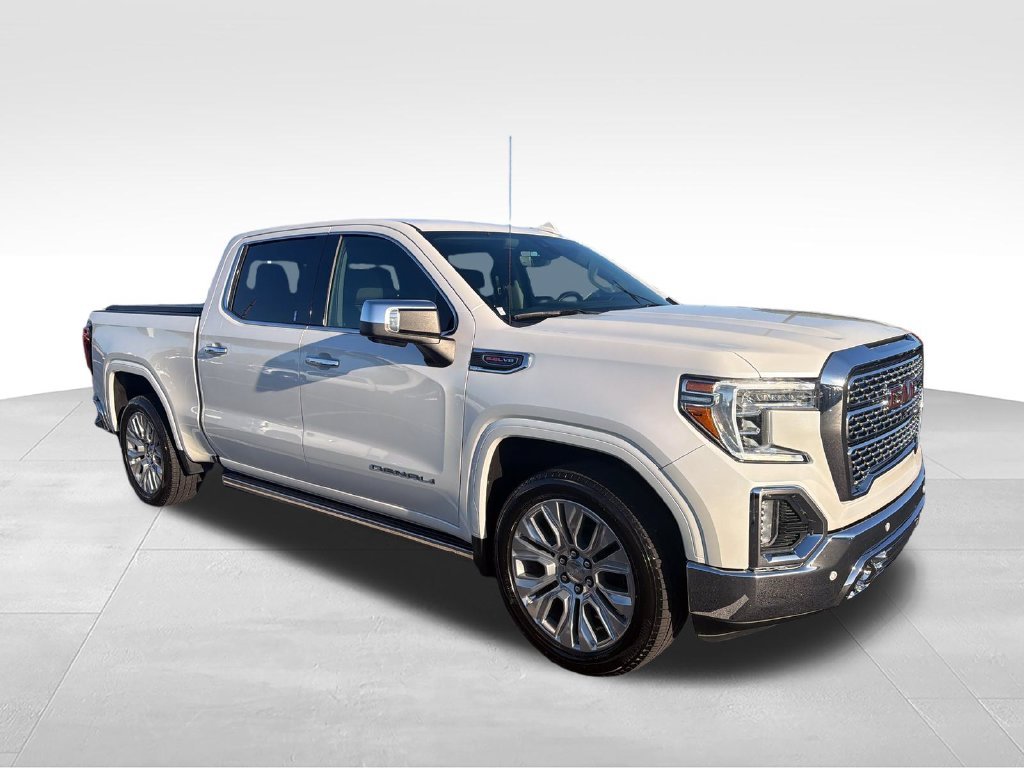 Used 2021 White GMC Denali image 7