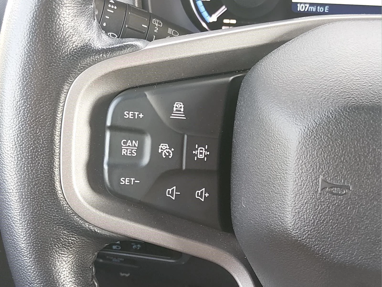 Used 2024 Shadow Black Ford Wildtrak image 29