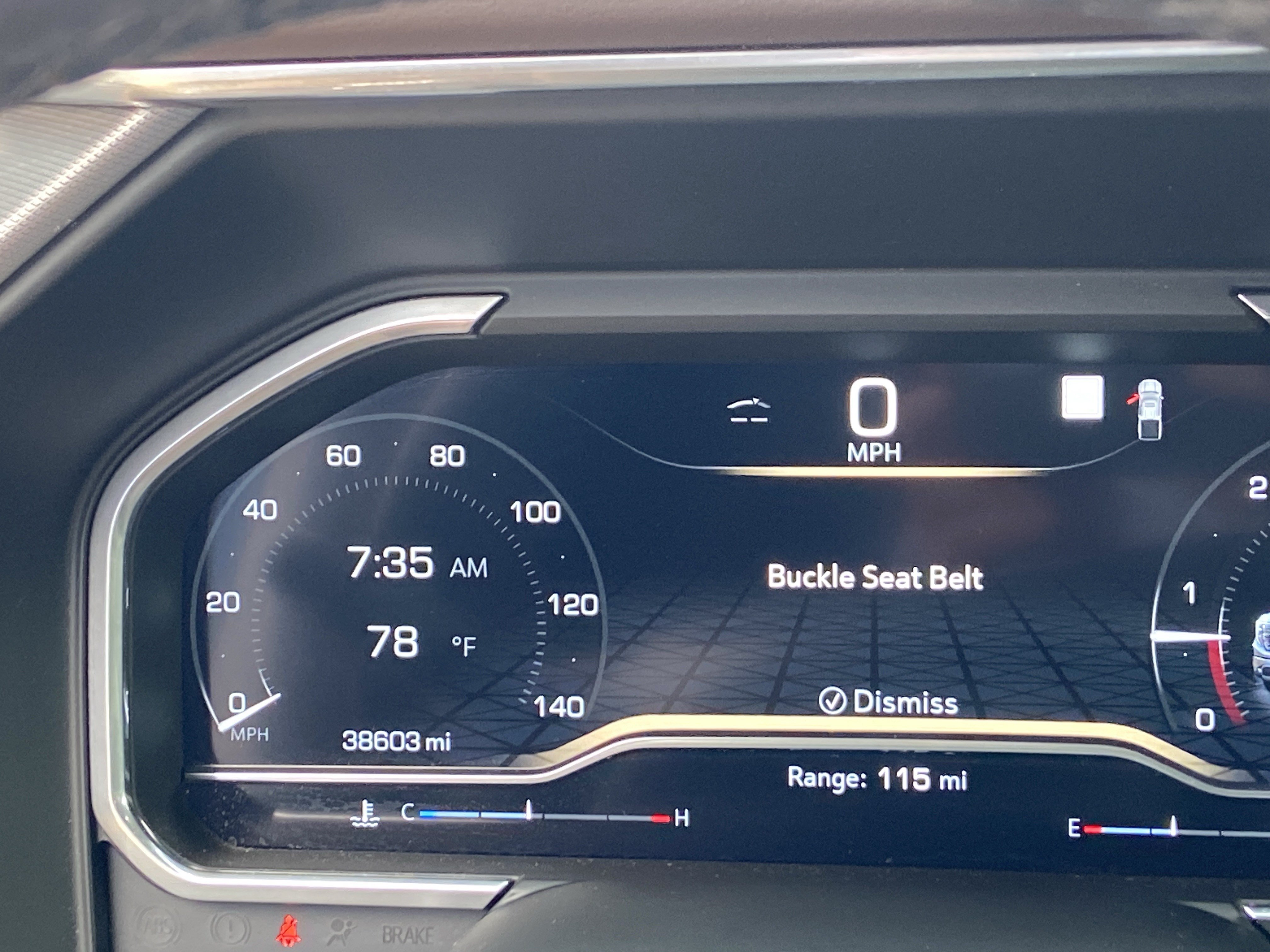 Used 2022 White Frost Tricoat GMC Denali image 22