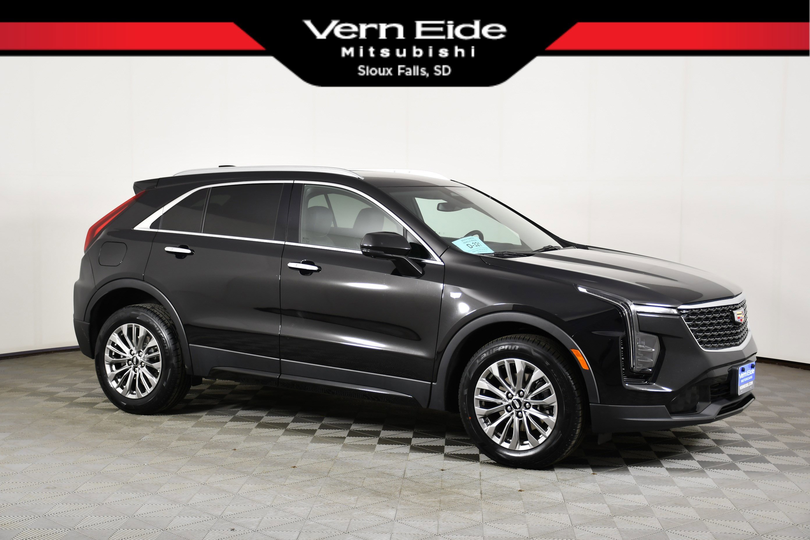 2025 Cadillac XT4 Premium Luxury AWD's photo